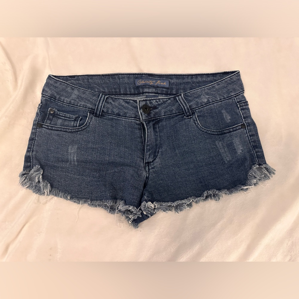 Celebrity pink size 9 denim shorts